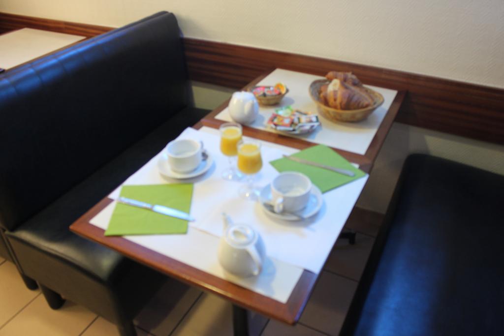Le Pasteur Hotel Brest Eksteriør billede